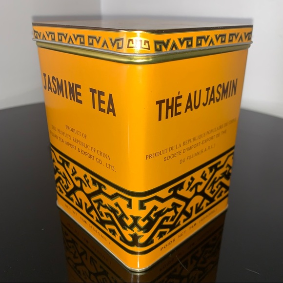 Tin with Golden Tones Beautiful Decor or Storage - Picture 2 of 16